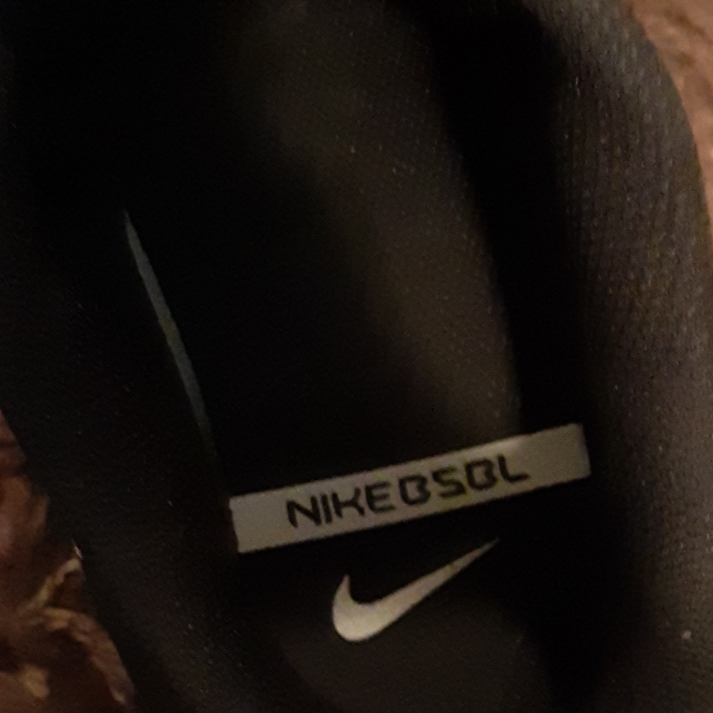 Baseball shoes - Picture 3 of 4
